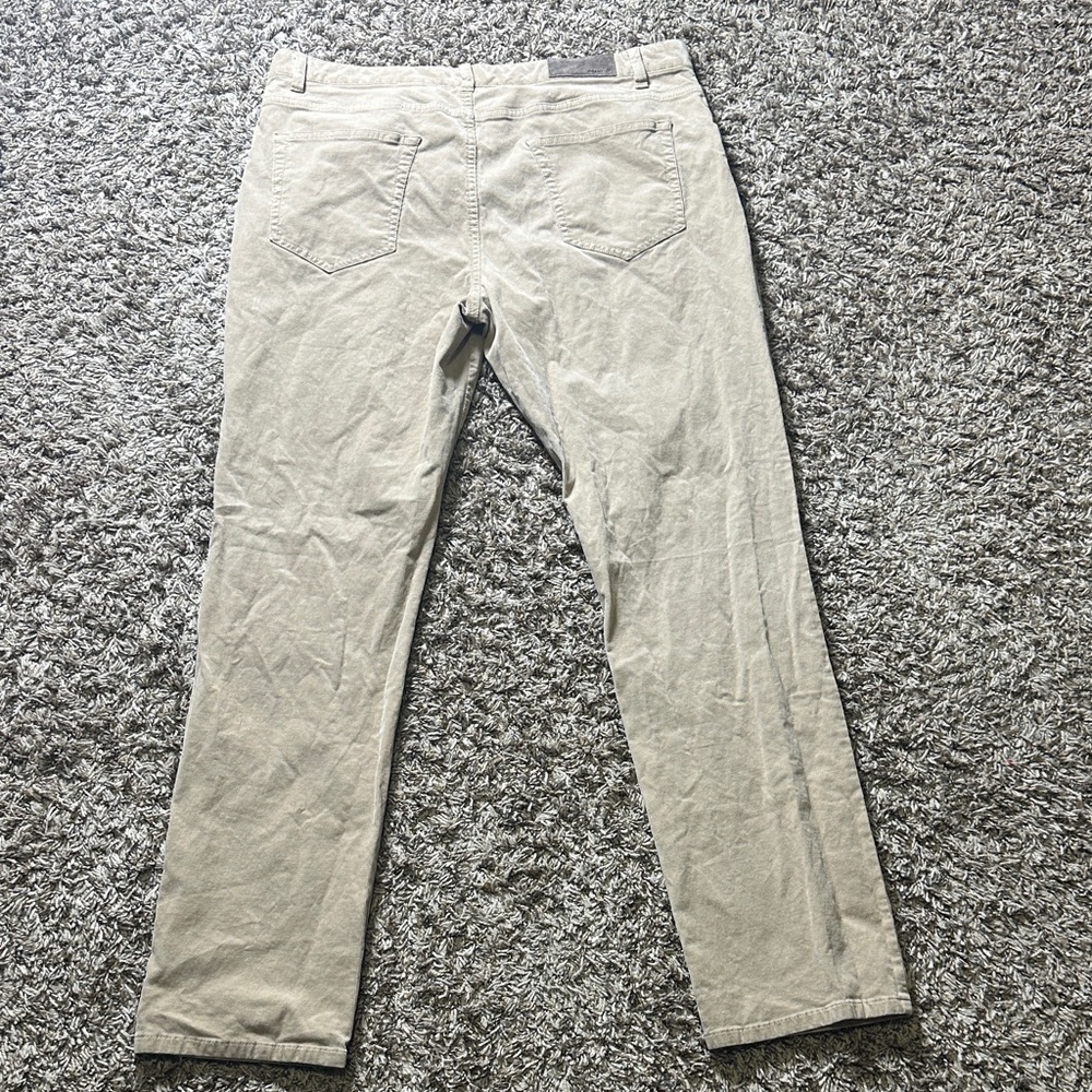 johnnie-O HARKERS Men's Khaki Corduroy Pants in size 35x32 - Picture 8 of 9